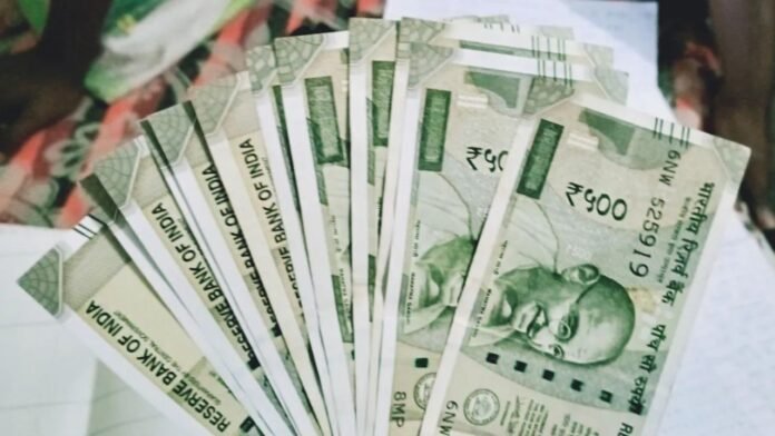 PF में अब आएगा विदेश का पैसा! सरकार के फैसले से भारतीय कर्मचारियों को मिलेंगे सीधे फायदे